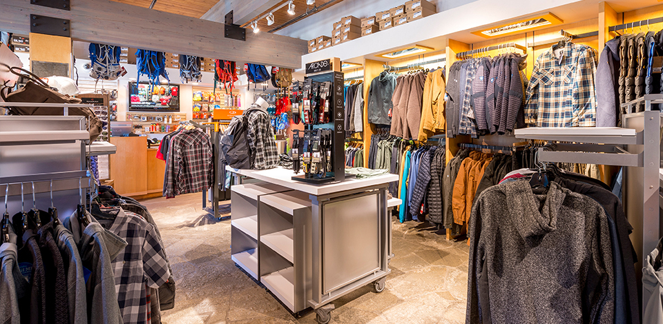 Alpine Shopping | Grouse Mountain - The Peak of Vancouver