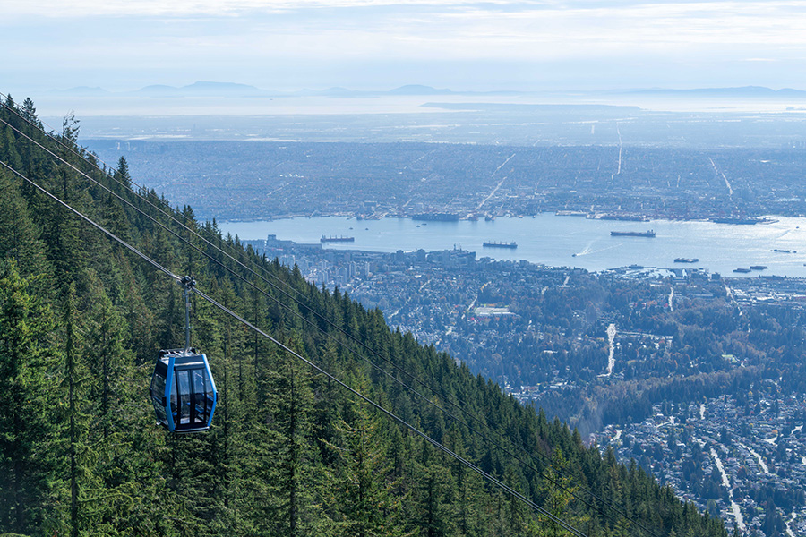 hours-grouse-mountain-the-peak-of-vancouver